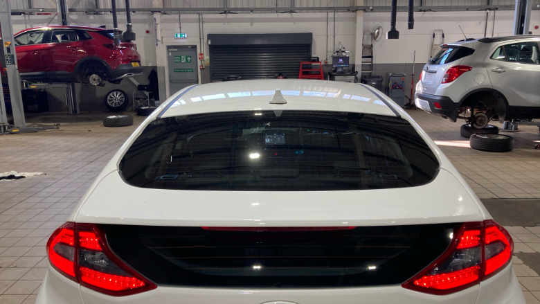 Hyundai IONIQ 1.6 GDi Hybrid Premium 5dr DCT Hybrid Hatchback